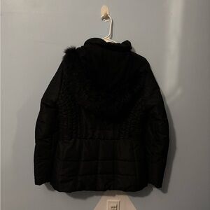 Women's Black Quilted Jacket with Faux Fur Trim